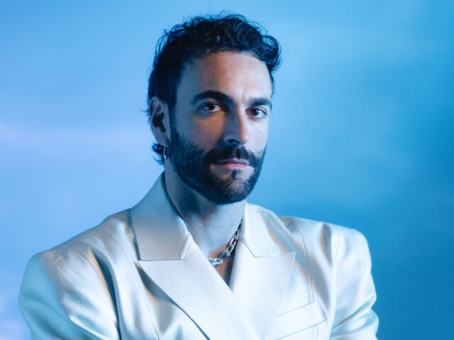 Marco Mengoni torna con Mandare tutto all’aria